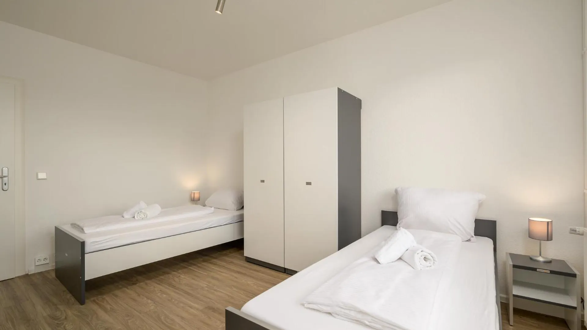 Apartment Monteurzimmerking Schkeuditz